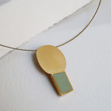 Kette / COLLAGE / 24K vergoldet / Emaille Grün