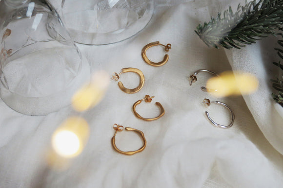 Earrings / CLARA / hoop earrings / 24K gold plated / 2.1 cm / Joidart
