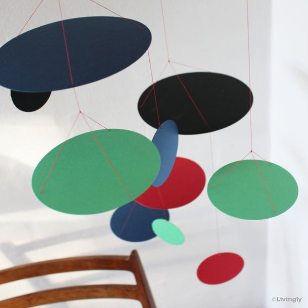 Mobile / UFO / Original Colours / 30 x 70 cm – Shop im Picasso-Museum